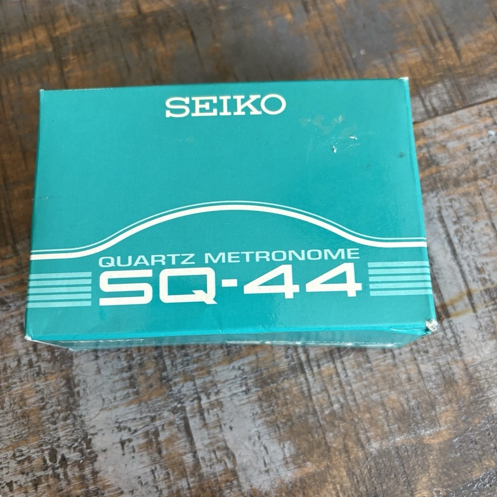Seiko SQ-44 Quartz Metronome SQ44 Timing By Light or Beep NEW OPEN BOX